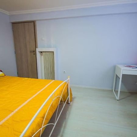2 Bedrooms Apartment Close To Metro Dafni In Athen Eksteriør billede