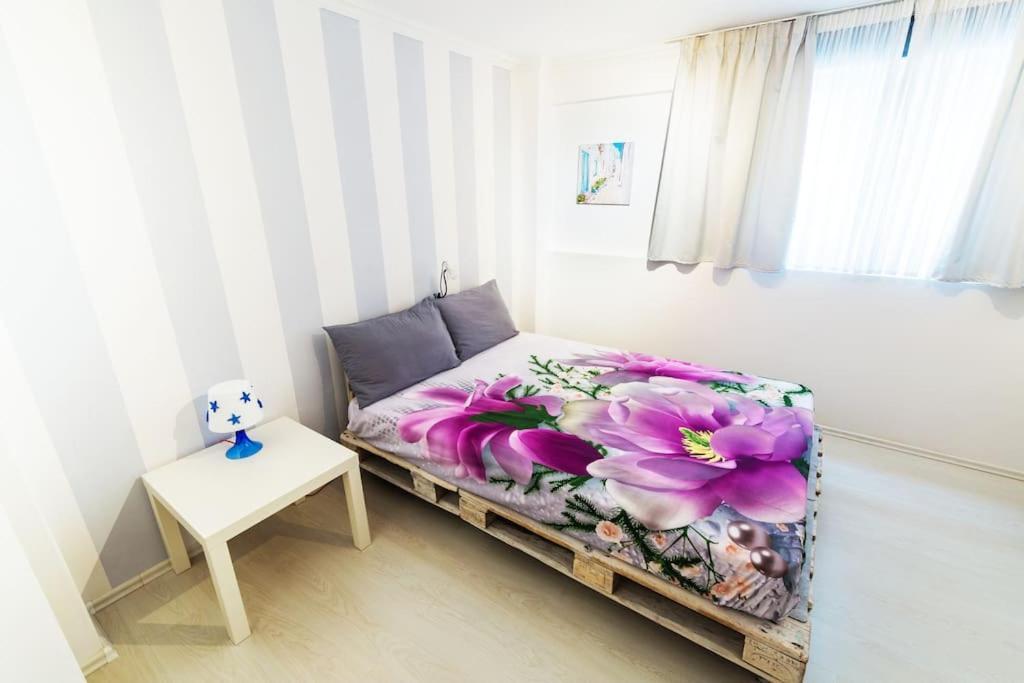 2 Bedrooms Apartment Close To Metro Dafni In Athen Eksteriør billede
