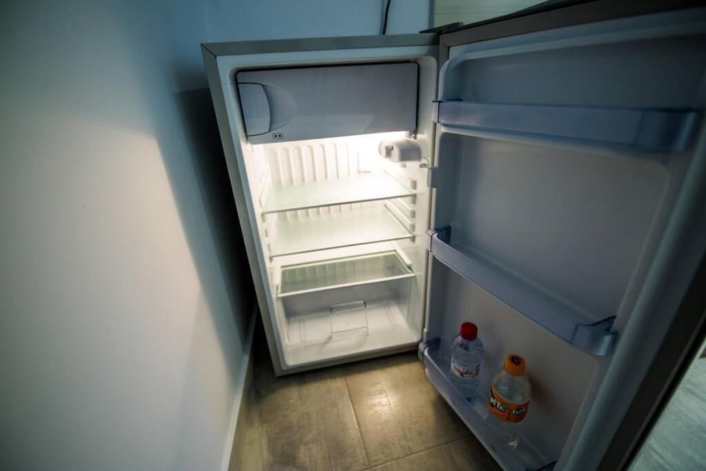 2 Bedrooms Apartment Close To Metro Dafni In Athen Eksteriør billede
