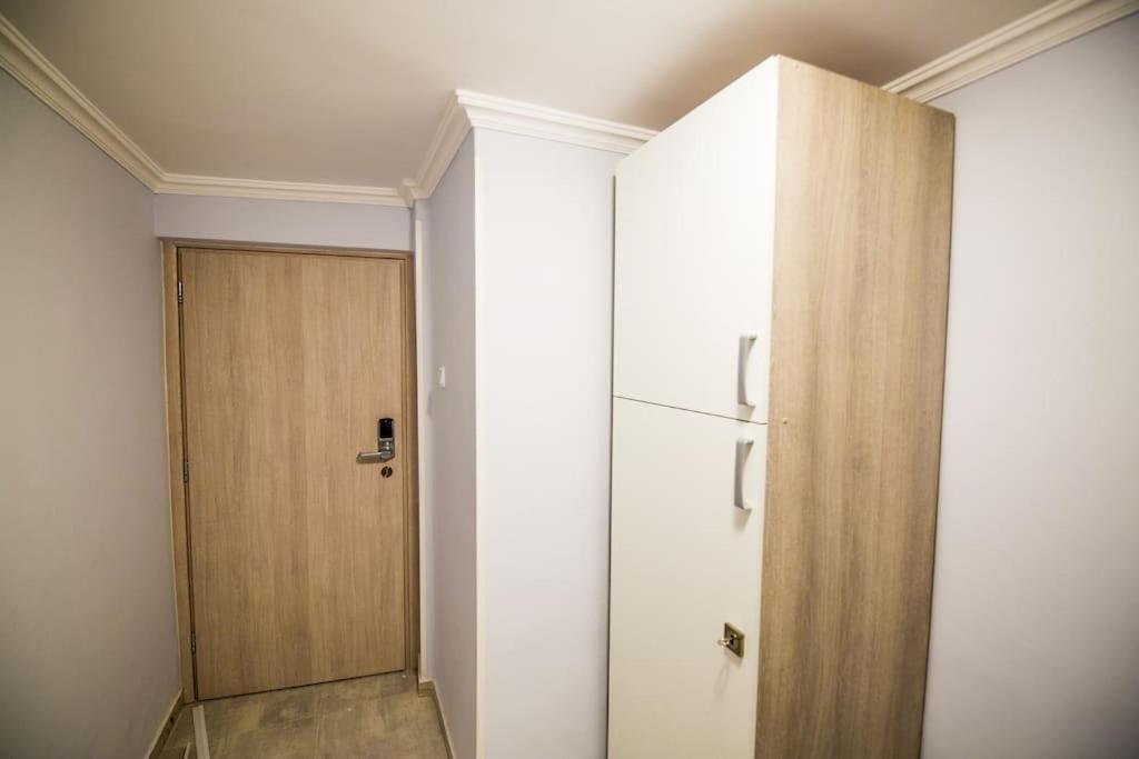 2 Bedrooms Apartment Close To Metro Dafni In Athen Eksteriør billede